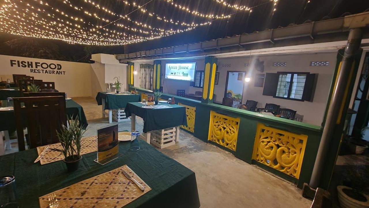 Green House Inn Тринкомале Екстериор снимка